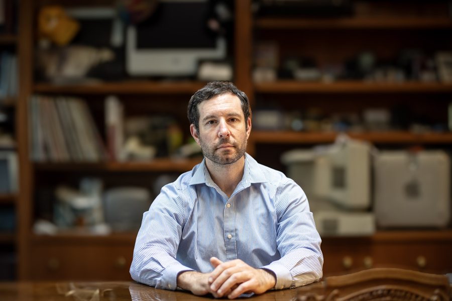 Dr. Adam Feldman headshot